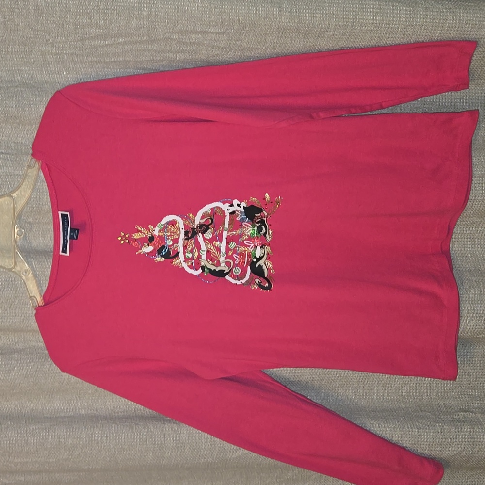 Karen Scott Womens M Pink Long sleeve Holiday top with cats and Christmas tree